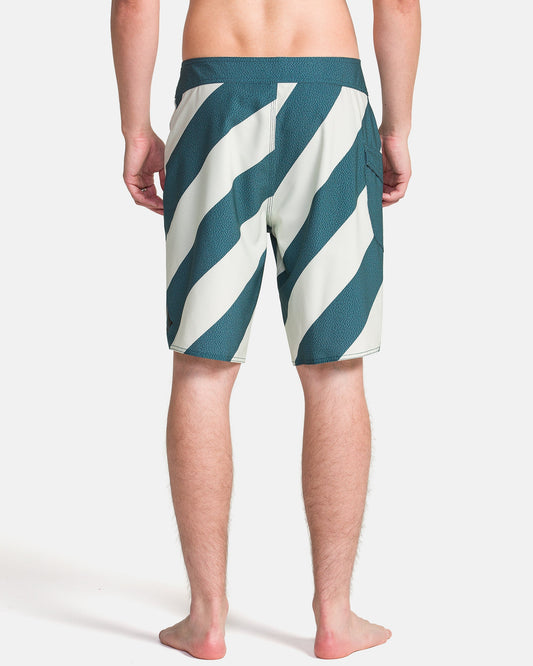 Men's Manic Boardshort 20"
