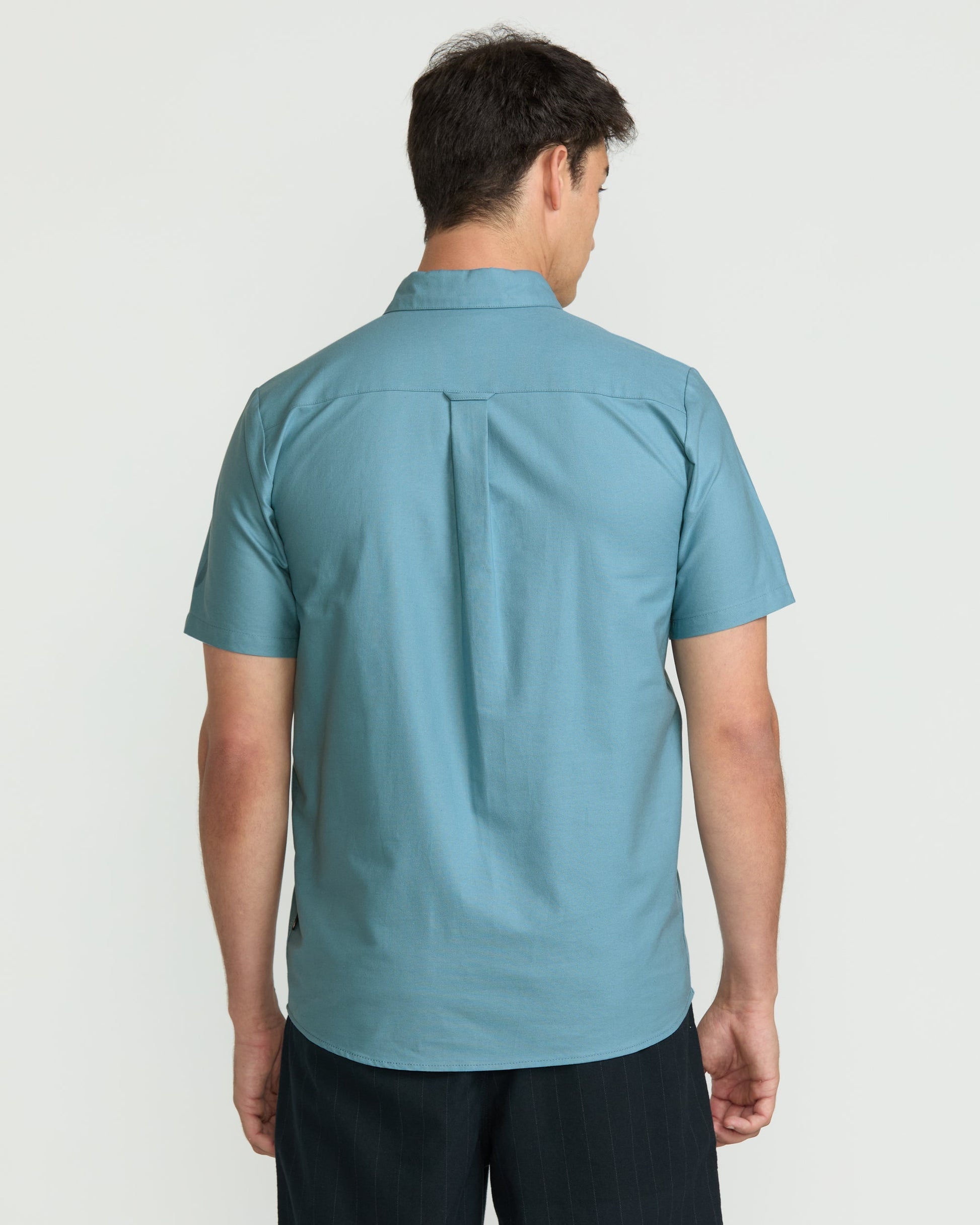 Men's Veeco Oxford Short Sleeve Shirt-Used Blue-Volcom