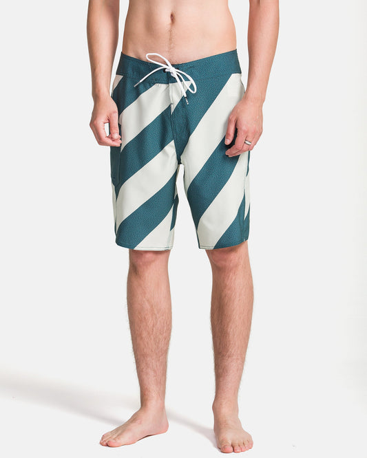 Men's Manic Boardshort 20"