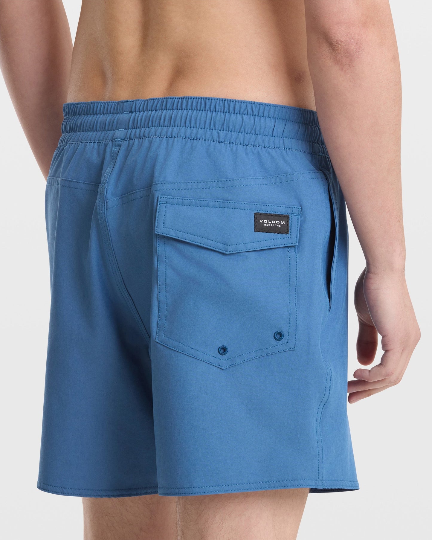 Men's Lido Solid 16" Trunk