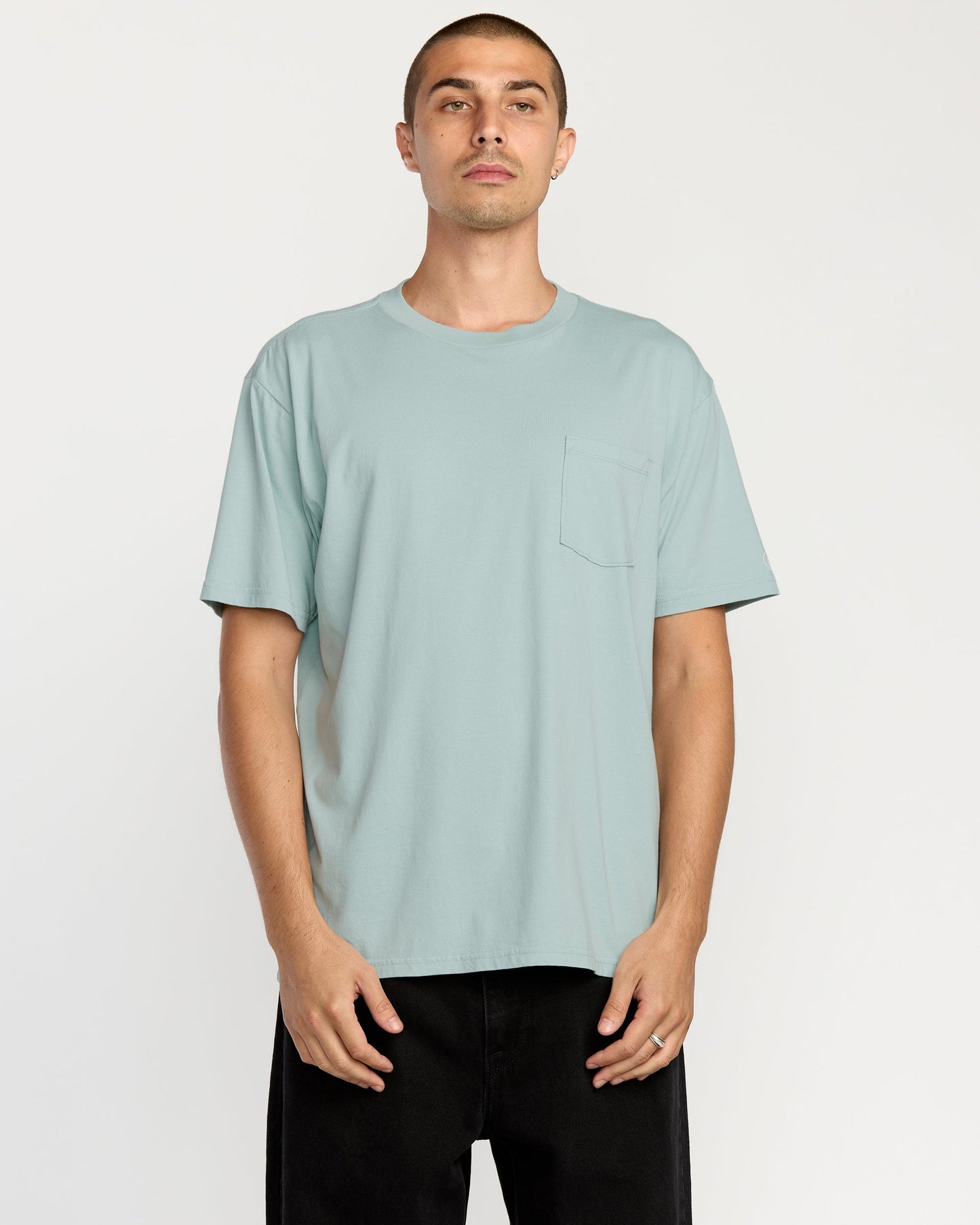 Men's Solid Short Sleeve Pocket Tee