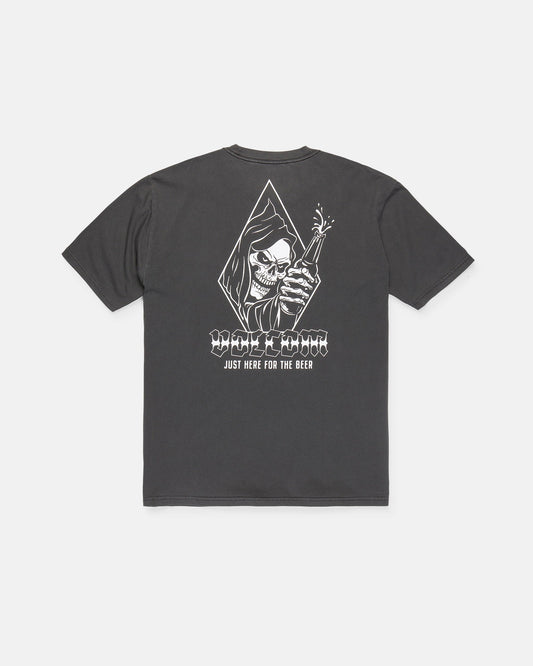 The Men's Fear No Beer Short Sleeve Tee by Volcom is a loose fit black graphic cotton shirt, featuring a white hooded skeleton holding a beer bottle. The design includes the phrases "DEATHWISH," "JUST HERE FOR THE BEER," and "Fear No Beer.