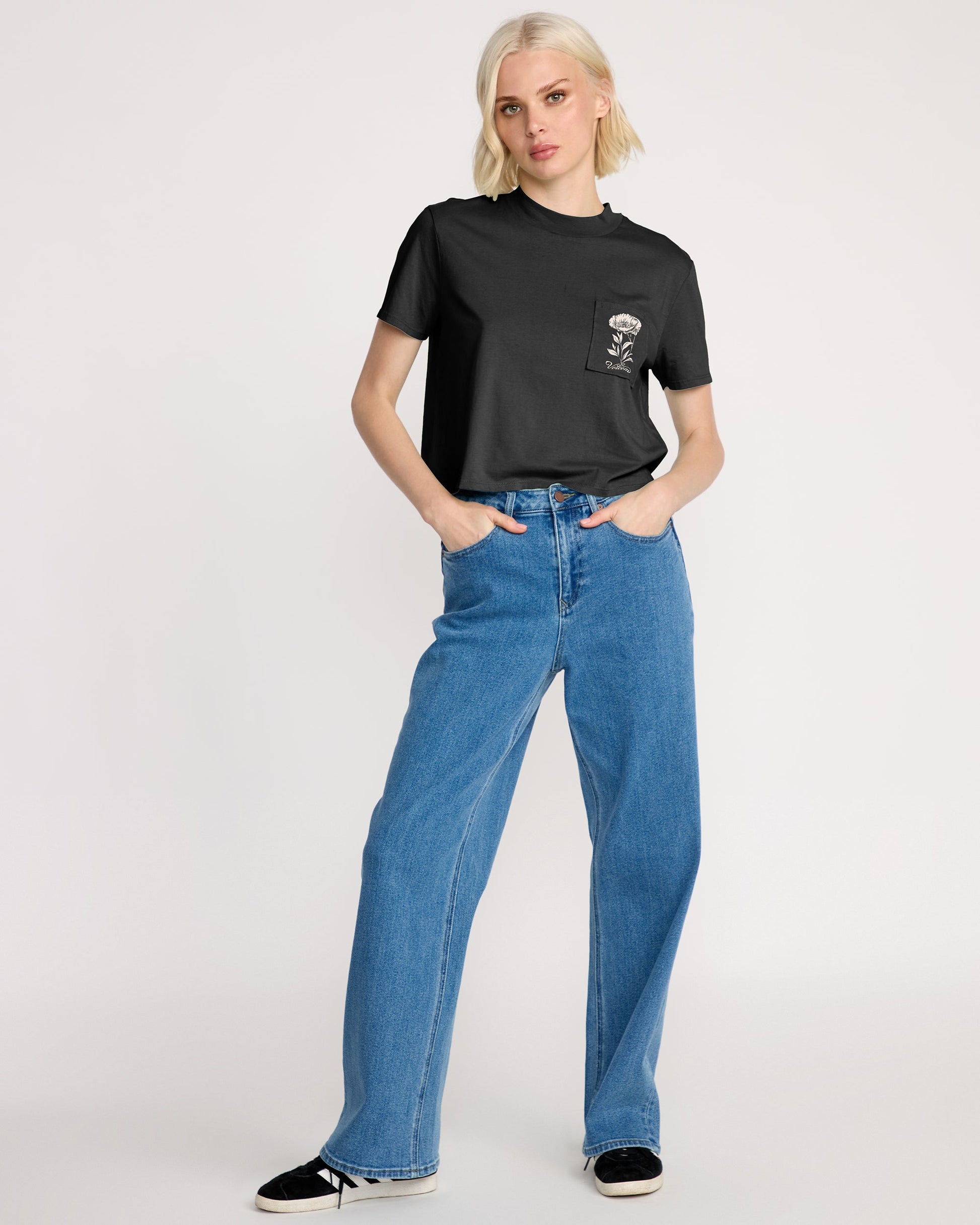 Women's Pocket Dial Short Sleeve Tee