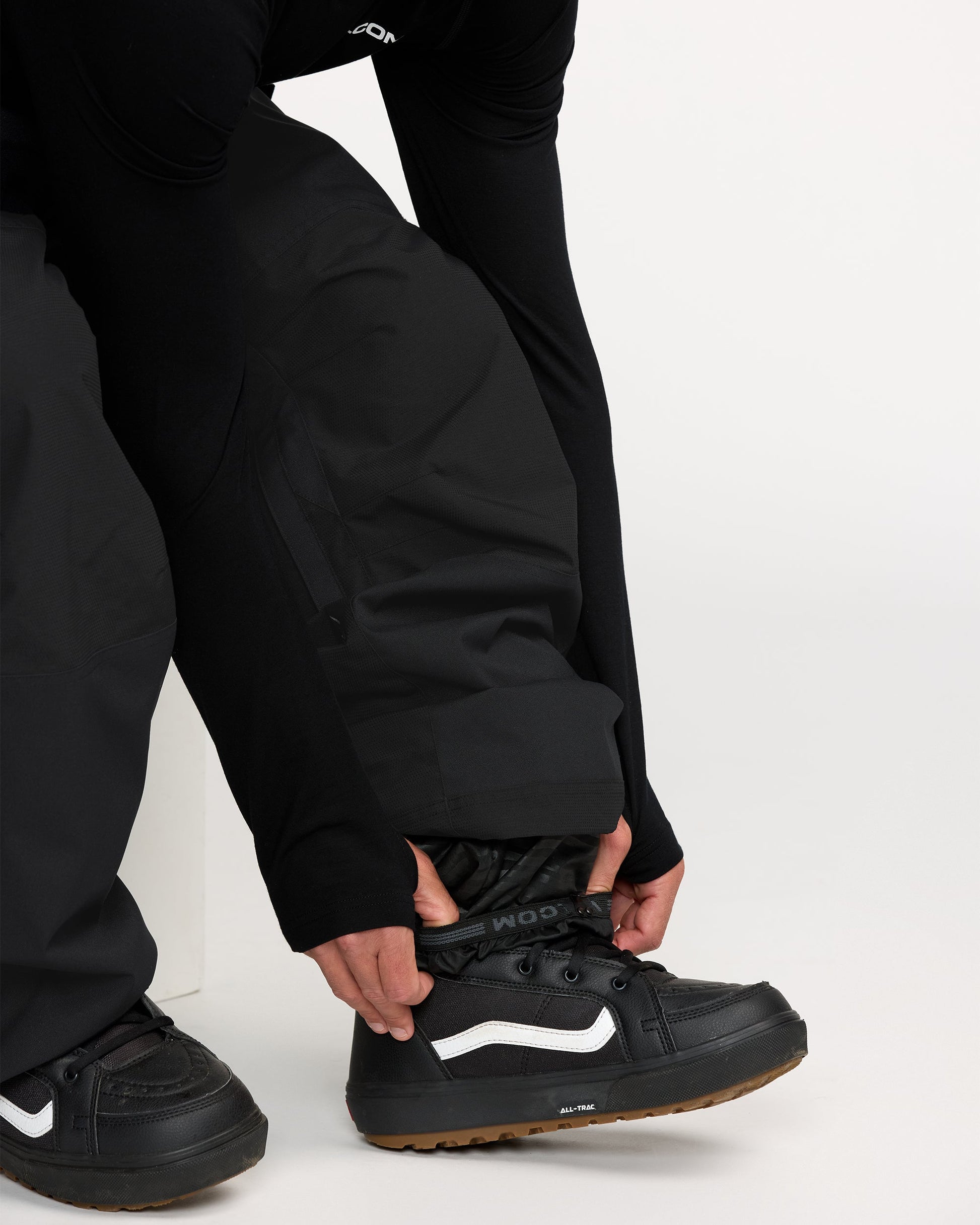Volcom Men's Nwrk Baggy Pant Black