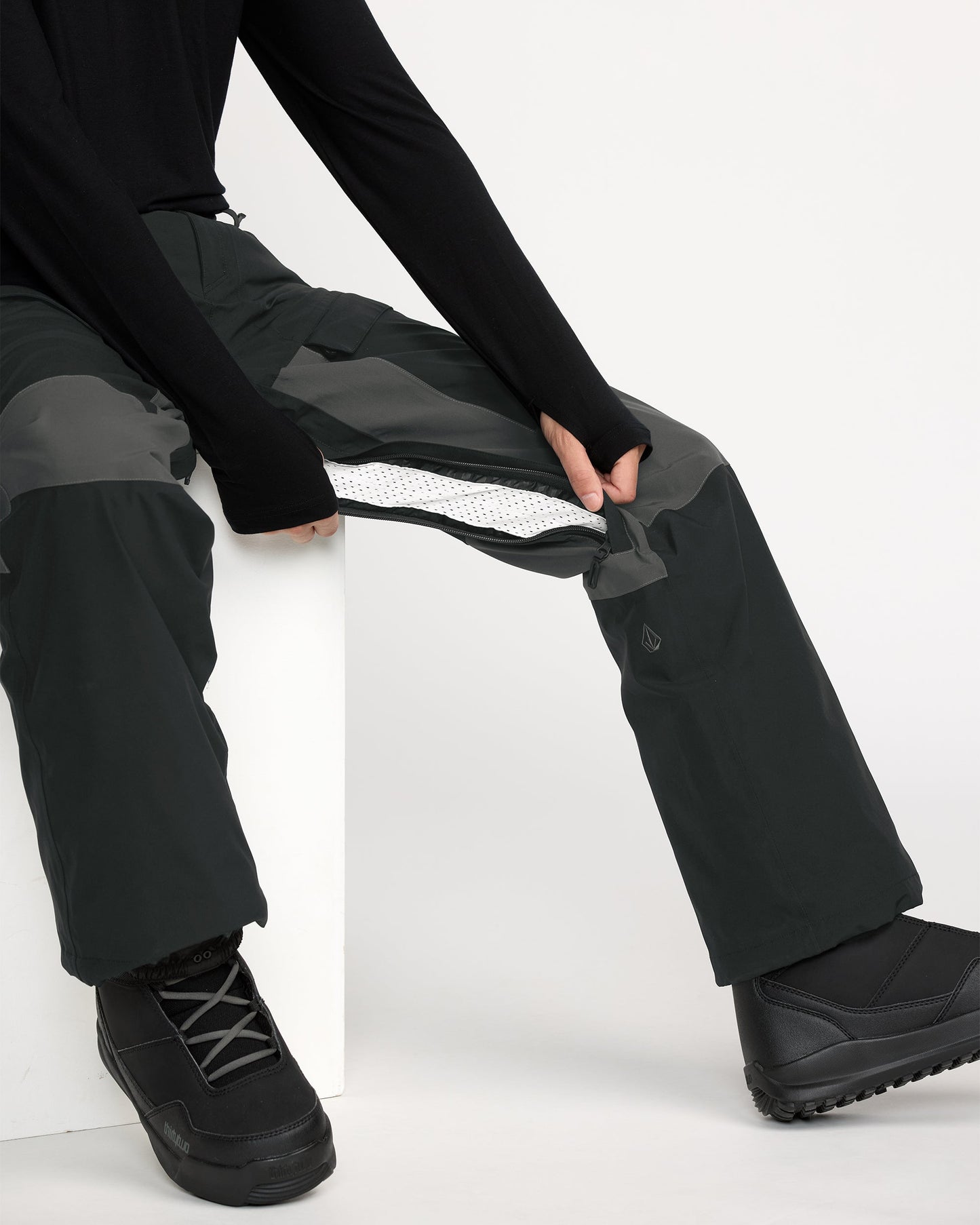Men's Rnge Stretch 30K Pant-Black-Volcom
