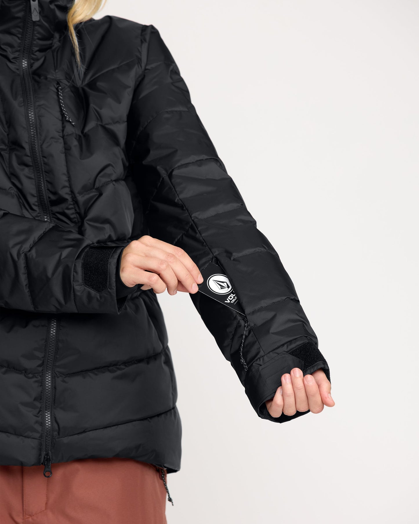 Women's Estes Puff Jacket-Black-Volcom
