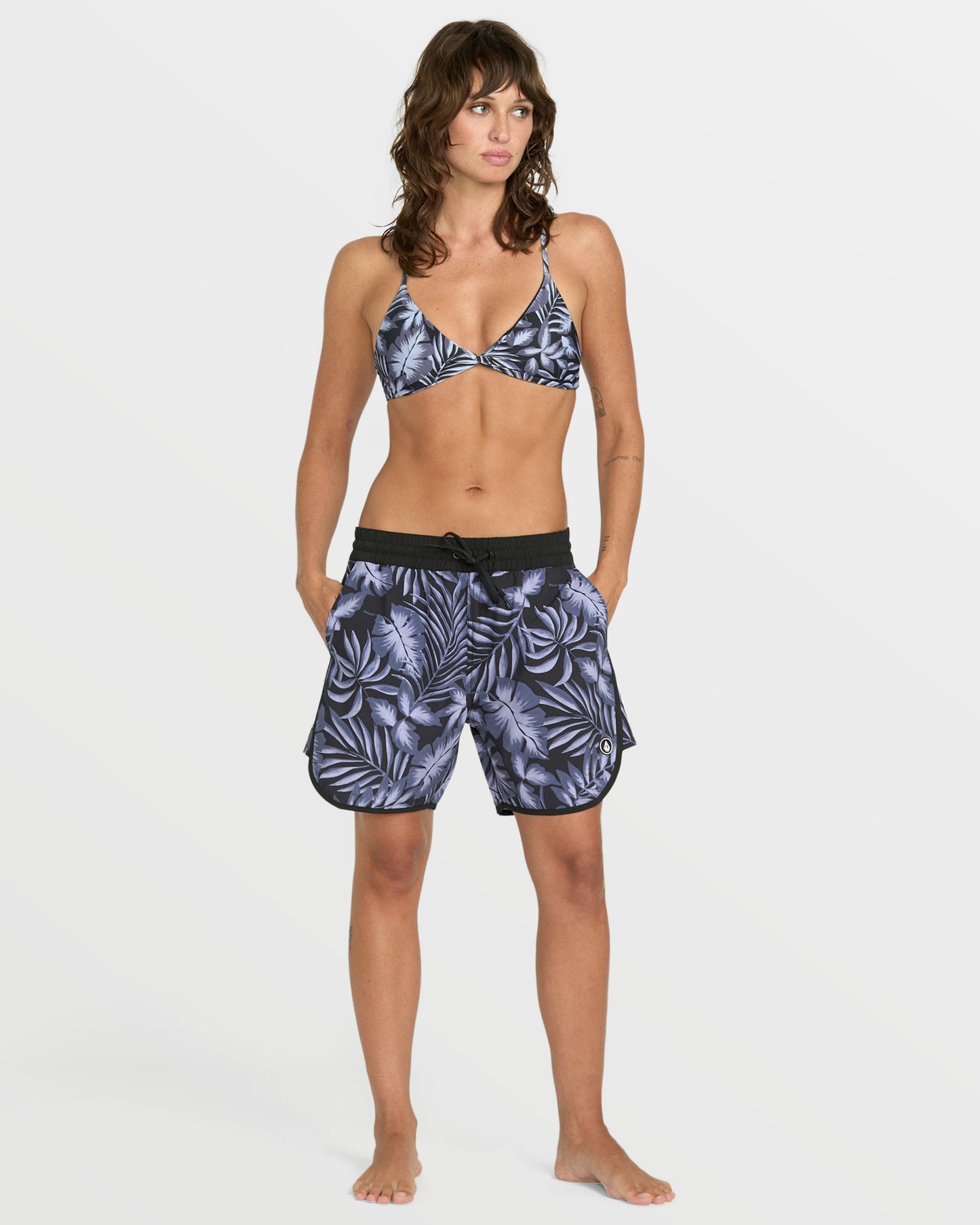 Women's Paradise Dreamer Boyfriend 6" Boardshorts-Black-Volcom