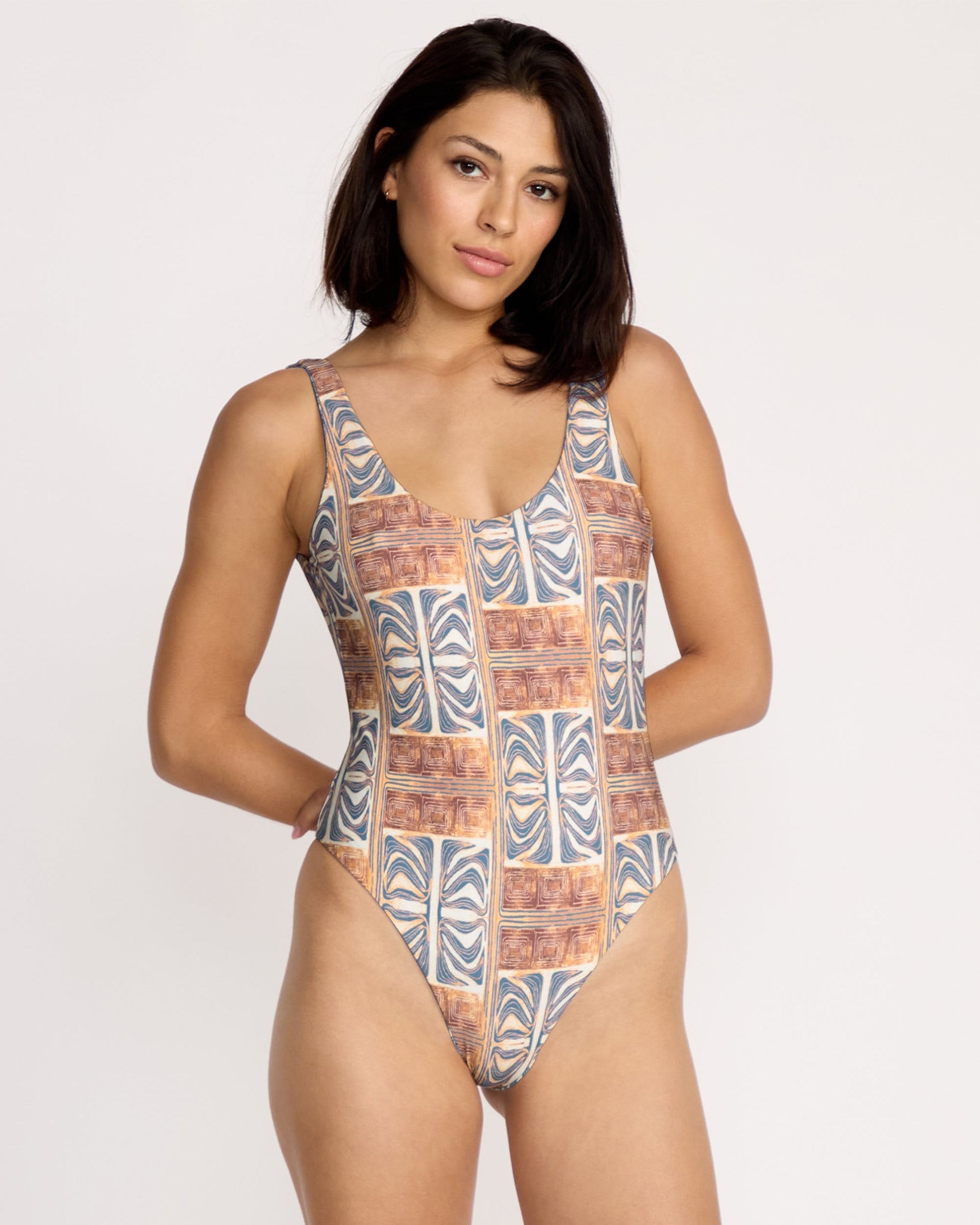 Women's Featured Artist Emma Rushton 1 Pc